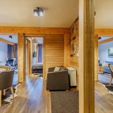 Apartment Pod Giewontem Gawra: Luxury With Terrace, Sauna & Jacuzzi Near Krupówki *