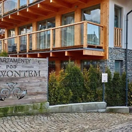 Pod Giewontem Gawra: Luxury With Terrace, Sauna & Jacuzzi Near Krupówki Apartment